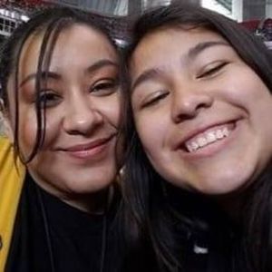 Meet your Posher, Yvette